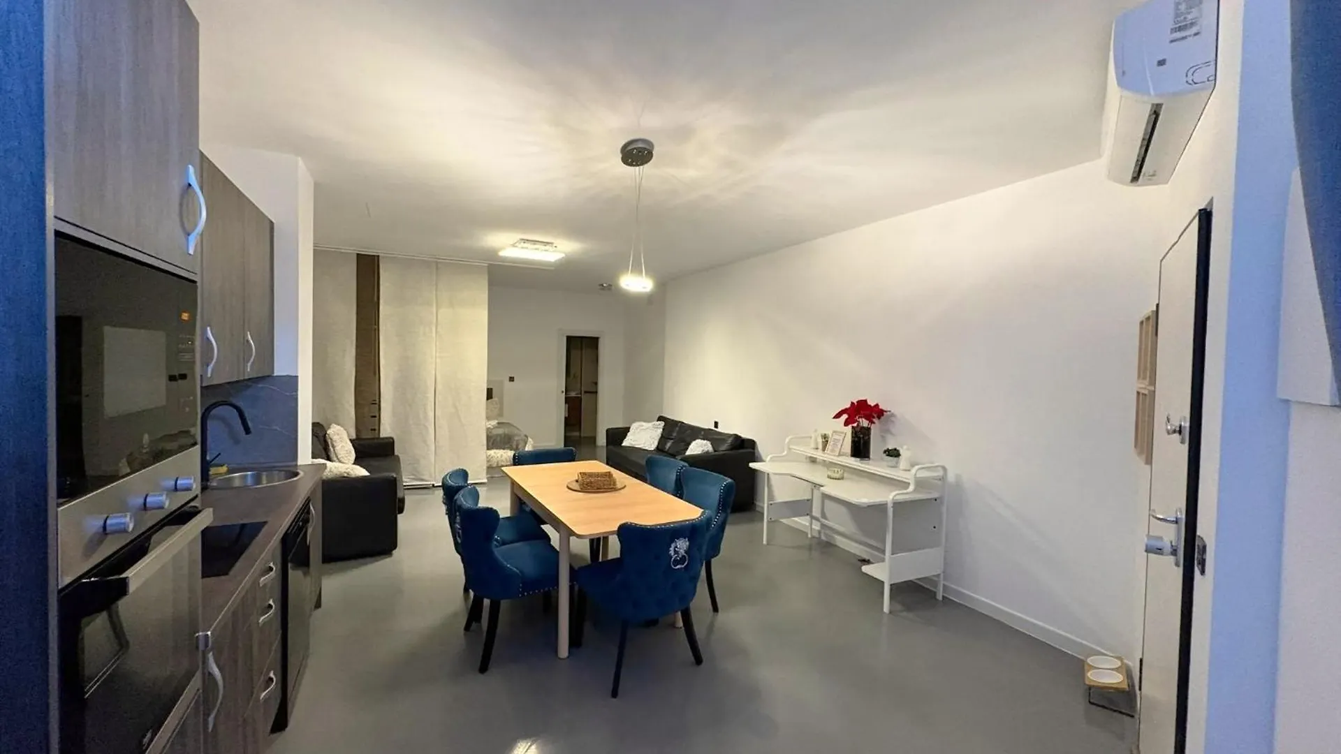 Apartman Estudio Debora Vialia - A Pasos De La Estacion Málaga