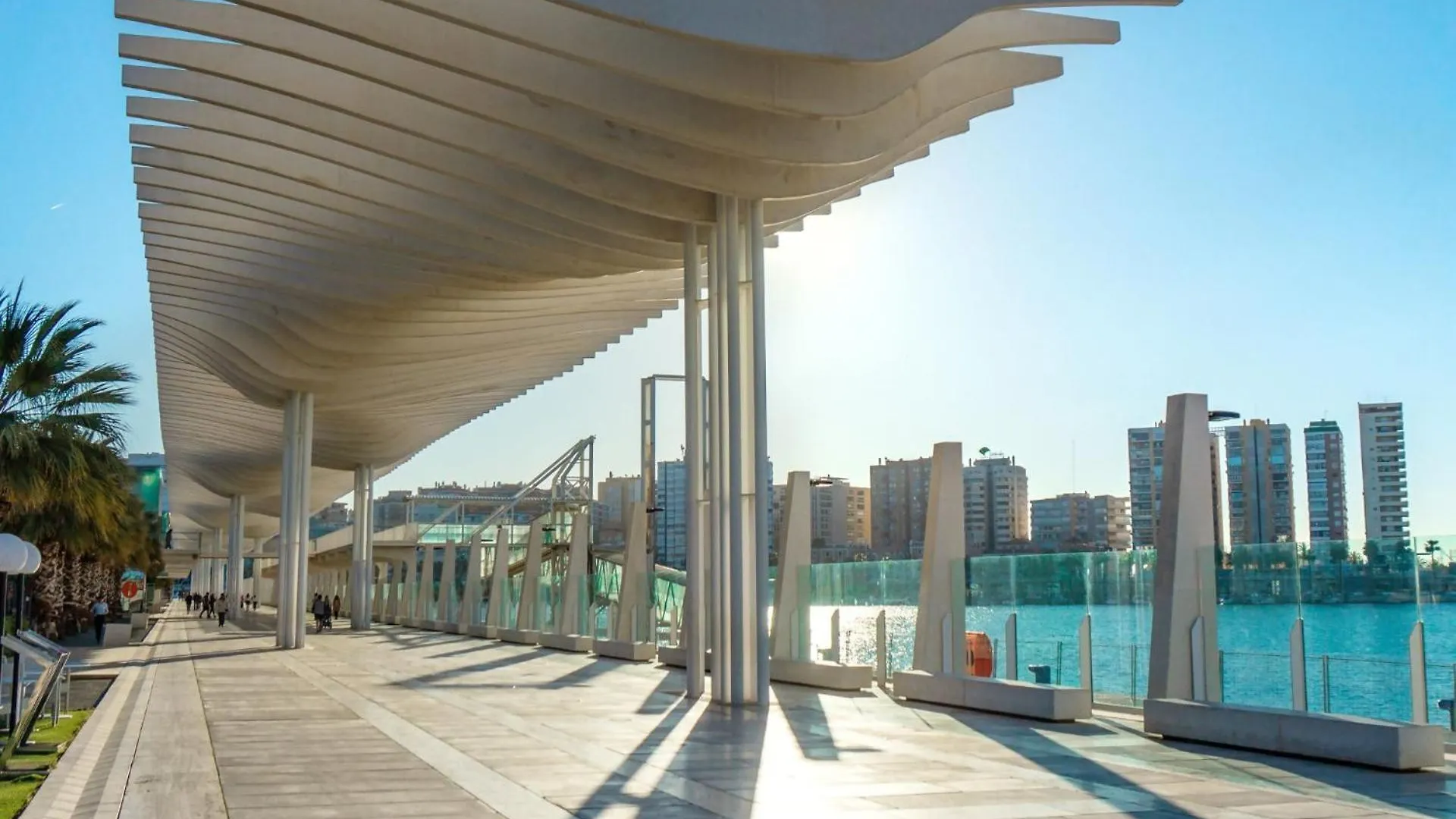 Estudio Debora Vialia - A Pasos De La Estacion Málaga